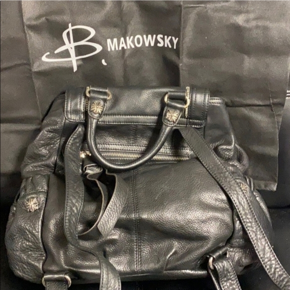 Leather backpack - Picture 2 of 3